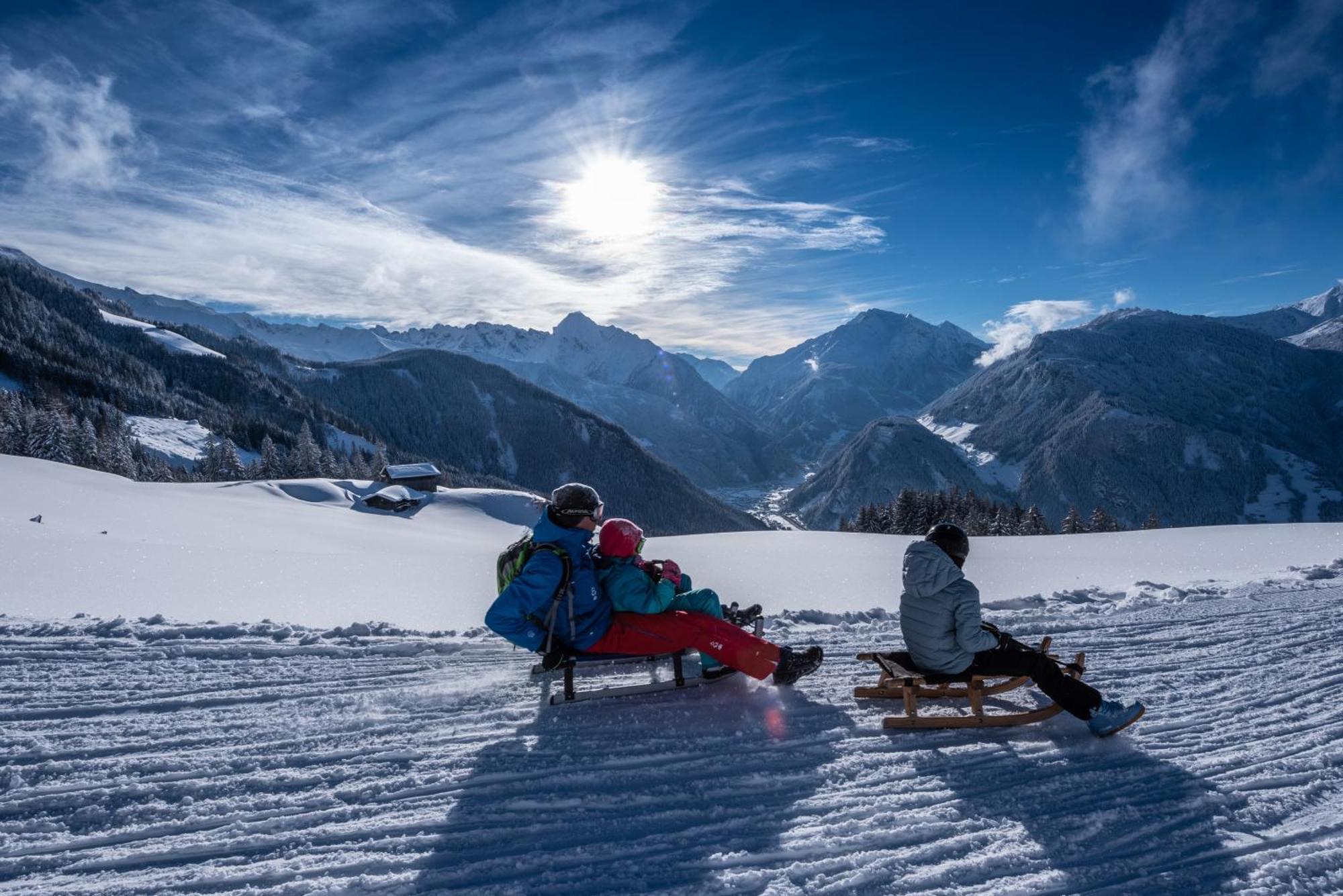 Ferienwohnung Ausblick Zillertal Hainzenberg Bagian luar foto